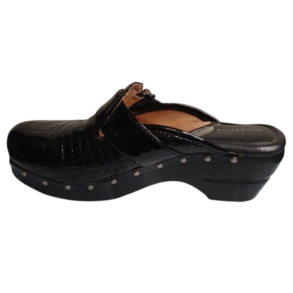 Nurture Black Patent Leather Reptile Pattern Libby Slip Clogs Size 7 US - Picture 5 of 9